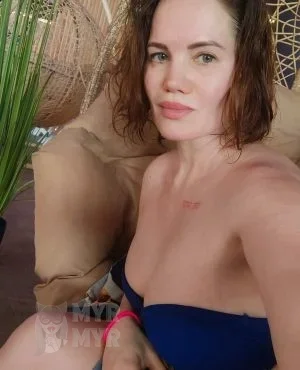 Надежда, эротический массаж